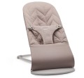 pol_pl_BabyBjorn-lezaczek-BLISS-Woven-Sand-Grey-rama-Light-Grey-Petal-Quilt-32968_1.jpg