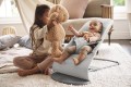 pol_pl_BABYBJORN-lezaczek-BLISS-WOVEN-Jasny-szary-melanz-34198_9.jpg