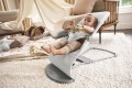 pol_pl_BABYBJORN-lezaczek-BLISS-WOVEN-Jasny-szary-melanz-34198_10.jpg