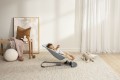 pol_pl_BABYBJORN-lezaczek-BLISS-WOVEN-Jasny-szary-melanz-34198_11.jpg