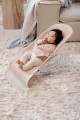 pol_pl_BABYBJORN-lezaczek-BALANCE-SOFT-MESH-Rozowy-Bialy-16959_9.jpg