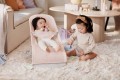 pol_pl_BABYBJORN-lezaczek-BALANCE-SOFT-MESH-Rozowy-Bialy-16959_3.jpg