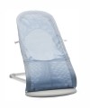pol_pl_BABYBJORN-lezaczek-BALANCE-SOFT-MESH-Niebieski-Bialy-16960_3.jpg