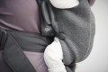 pol_pl_BABYBJORN-MINI-3D-Jersey-nosidelko-Ciemny-Szary-4197_2.jpg