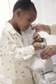 pol_pl_BABYBJORN-MINI-3D-Jersey-nosidelko-Jasny-bez-30840_2.jpg