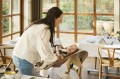 pol_pl_LEANDER-Newborn-Seat-do-krzeselka-do-karmienia-Louie-TM-i-Classic-TM-Mocca-35560_27.jpg