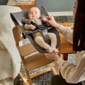 pol_pl_LEANDER-Newborn-Seat-do-krzeselka-do-karmienia-Louie-TM-i-Classic-TM-Cool-grey-35559_7.jpg