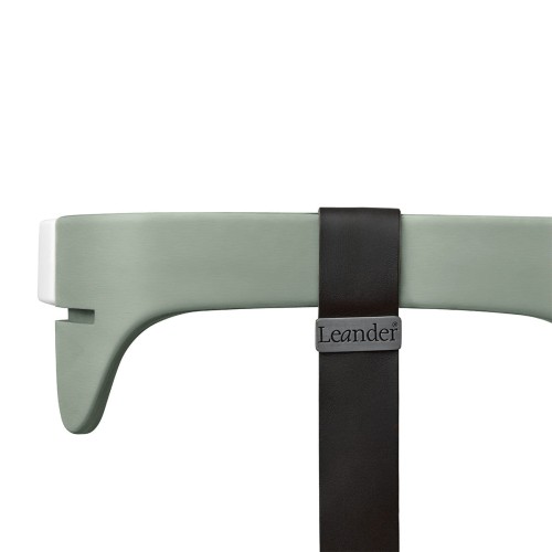 pol_pl_LEANDER-barierka-do-krzeselka-do-karmienia-CLASSIC-TM-i-LOUIE-TM-buk-szalwiowy-35500_2.jpg