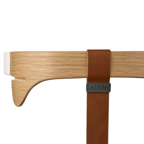 pol_pl_LEANDER-barierka-do-krzeselka-do-karmienia-CLASSIC-TM-i-LOUIE-TM-dab-naturalne-35499_2.jpg