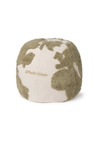 pufa-world-map-rugcycled-lorena-canals.jpg